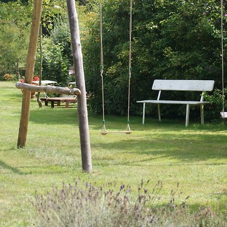 La Chaine Saint-Jean-du-Bois Esterno foto